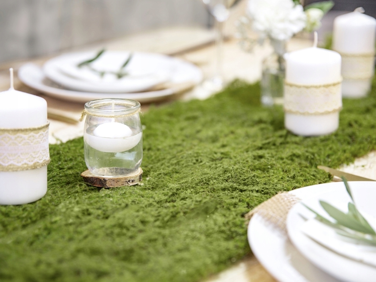 Efekt wizualny w wodzie – Jak najlepiej prezentować świece pływające