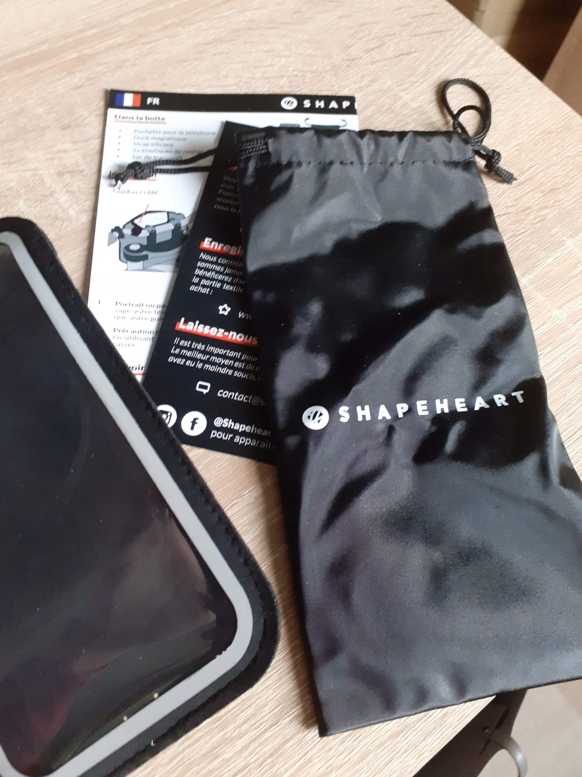 Magnetyczny uchwyt telefonu do skutera Shapeheart – Bezpieczne podróżowanie z technologią