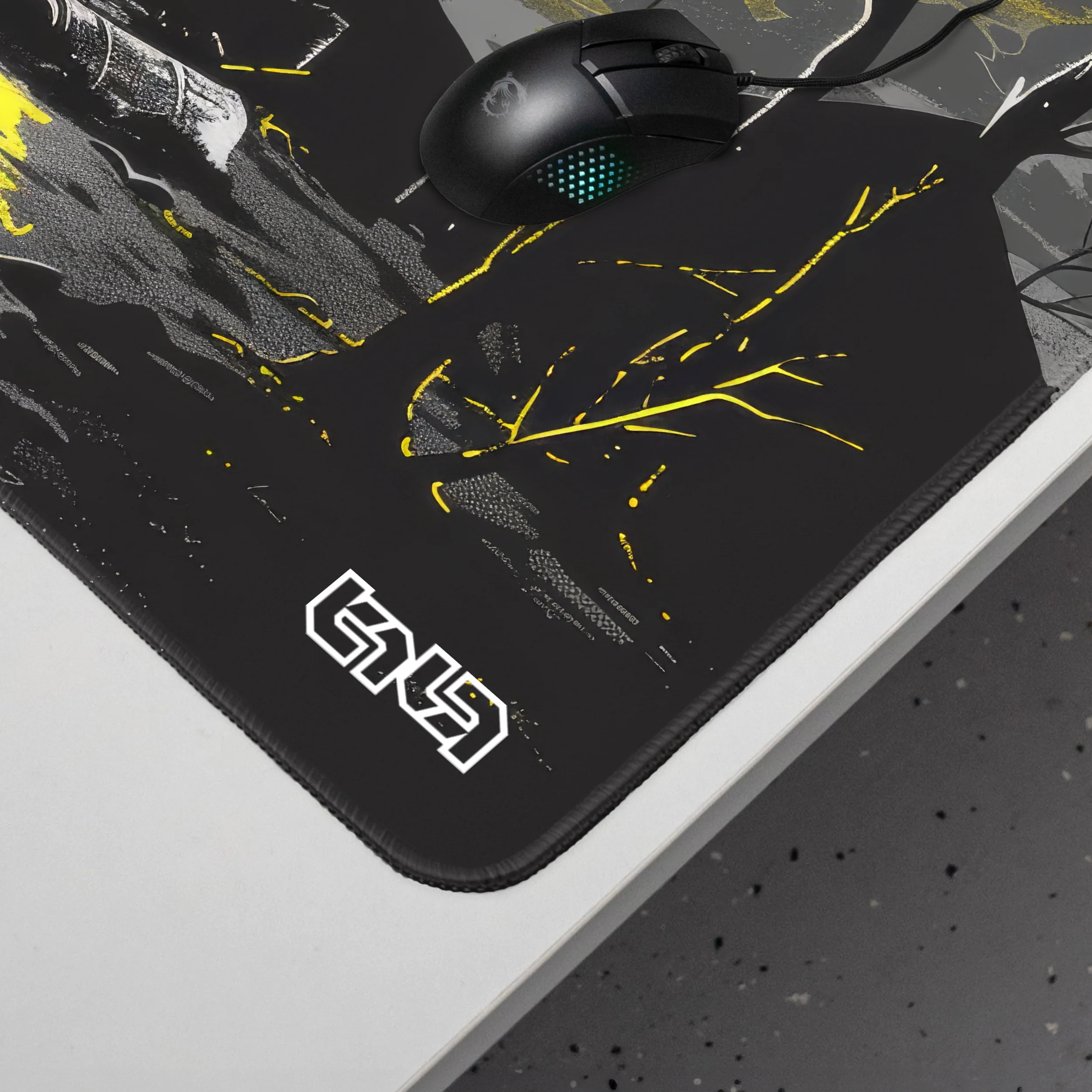 Ręcznie obszyte krawędzie dla większej trwałości