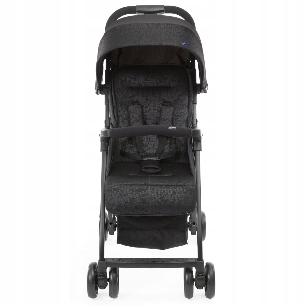 Akcesoria w zestawie – folia przeciwdeszczowa i pałąk