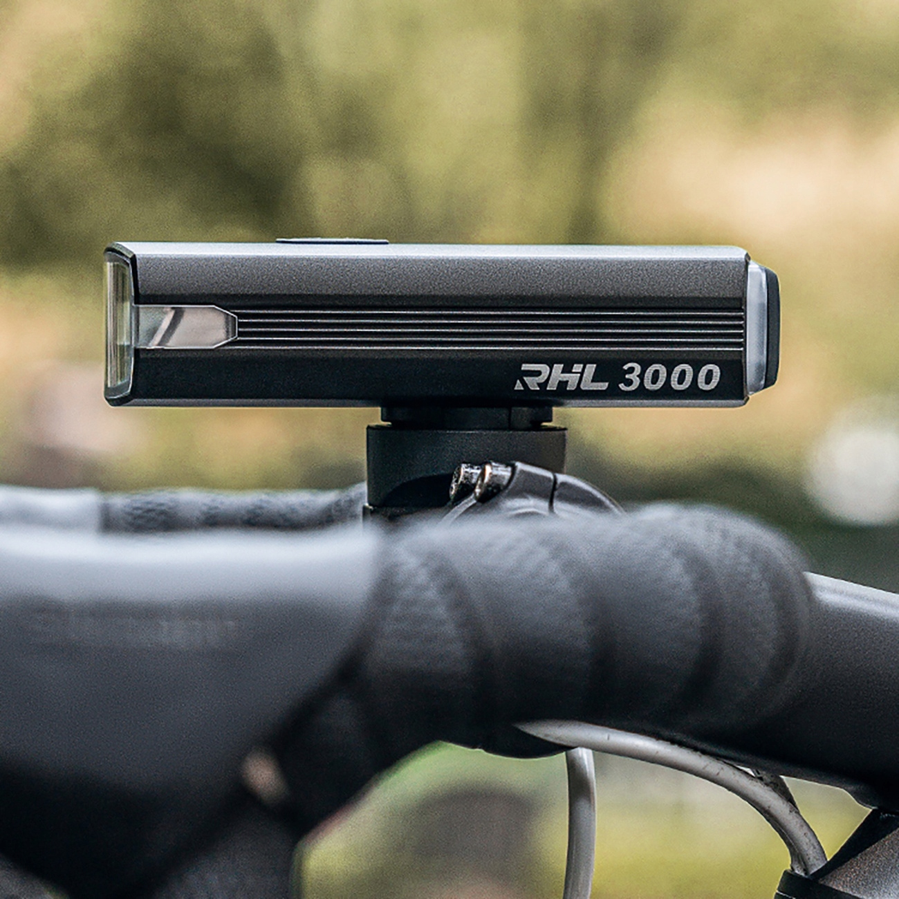 Funkcja powerbanku - ładuj swoje urządzenia w trasie