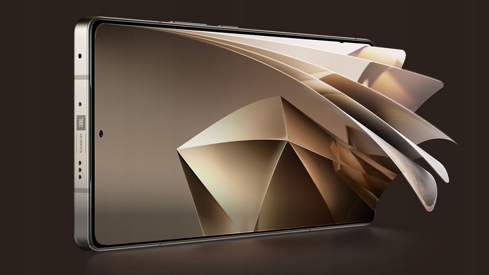 Ekran AMOLED 6,78” – Perfekcyjna harmonia obrazu i wygody