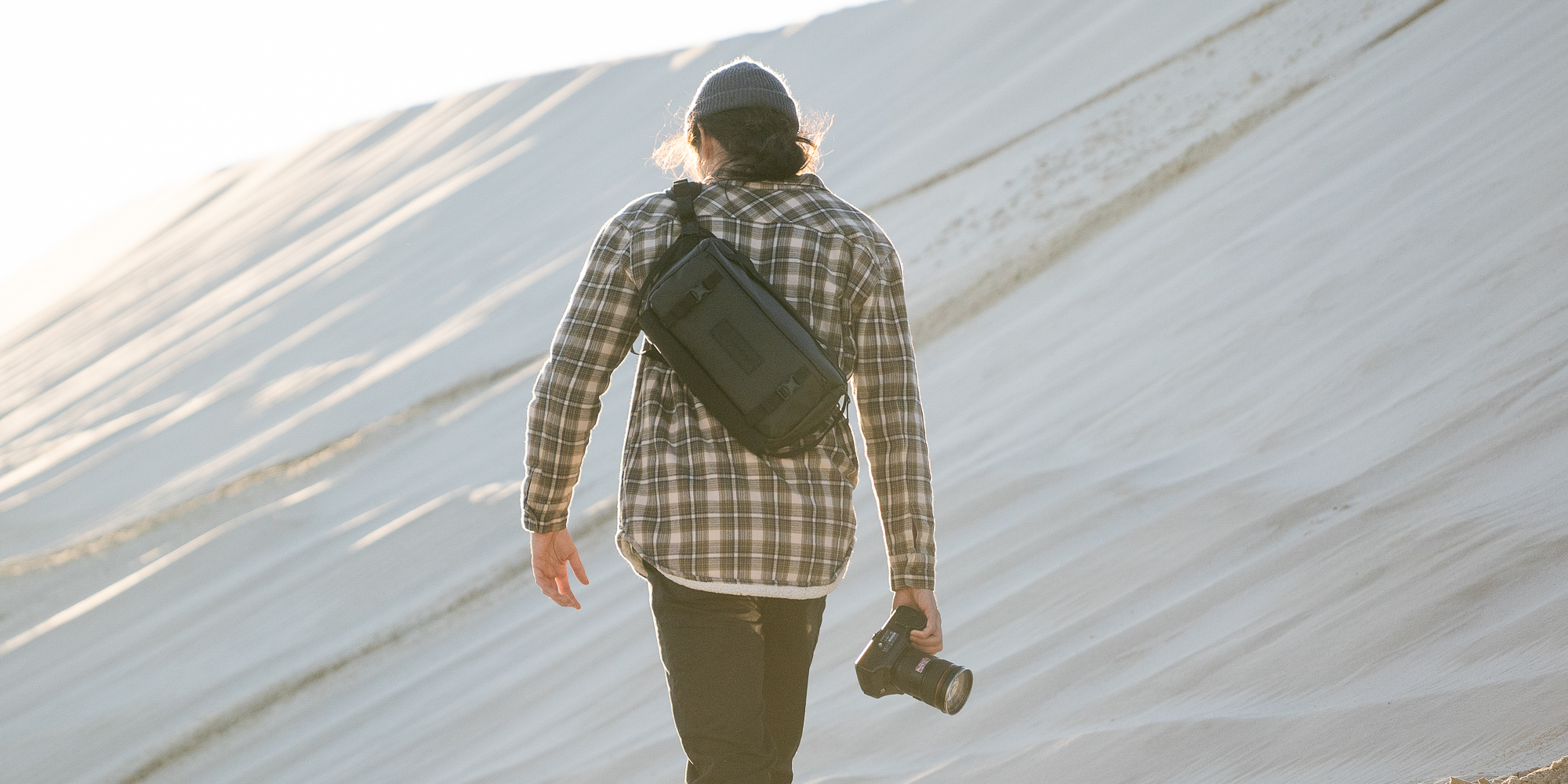 Torba fotograficzna Wandrd Rogue Sling 9 l - pomarańczowa - Optymalna wentylacja