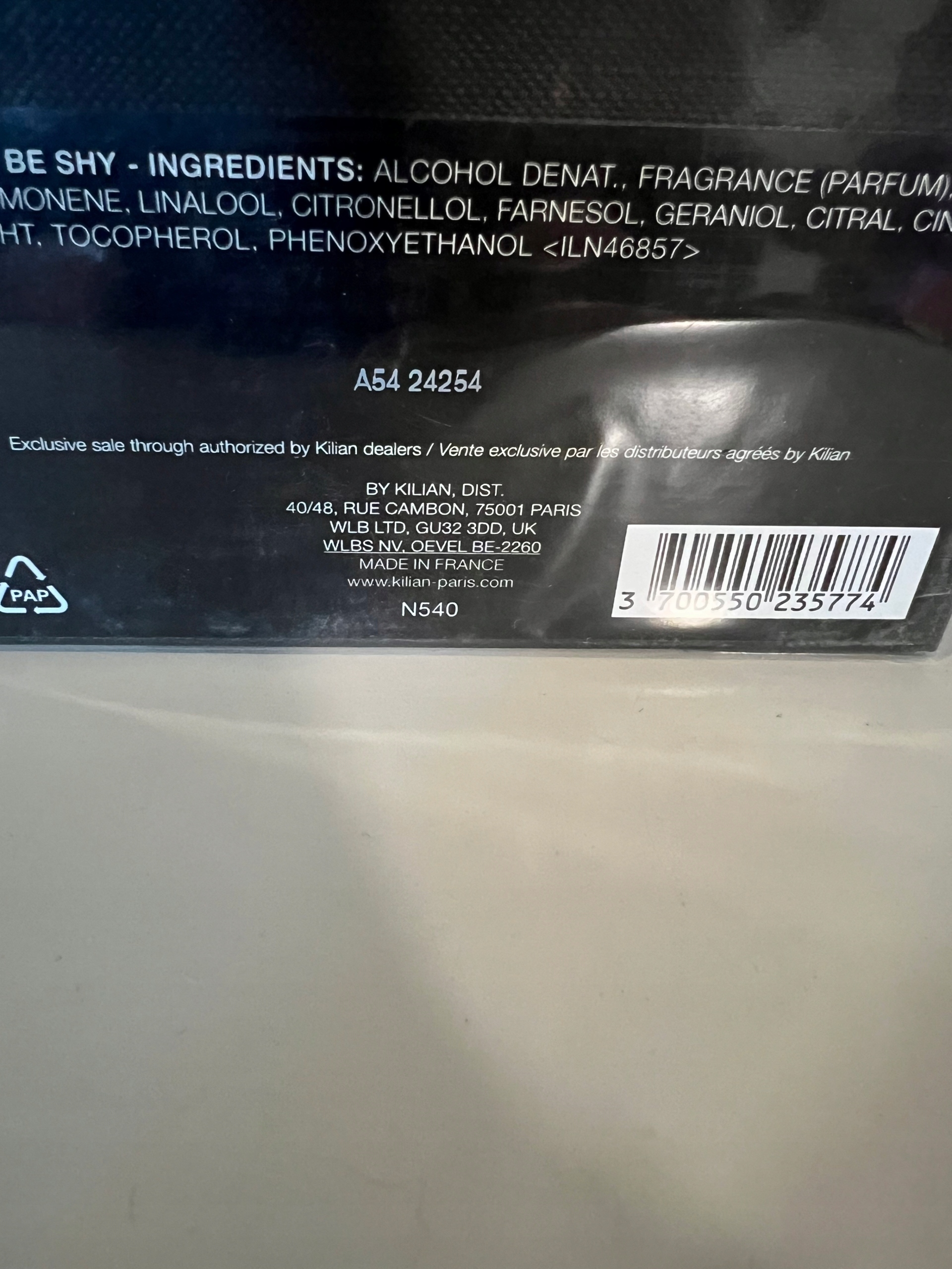 Serce zapachu – Kwiat pomarańczy, jaśmin i róża