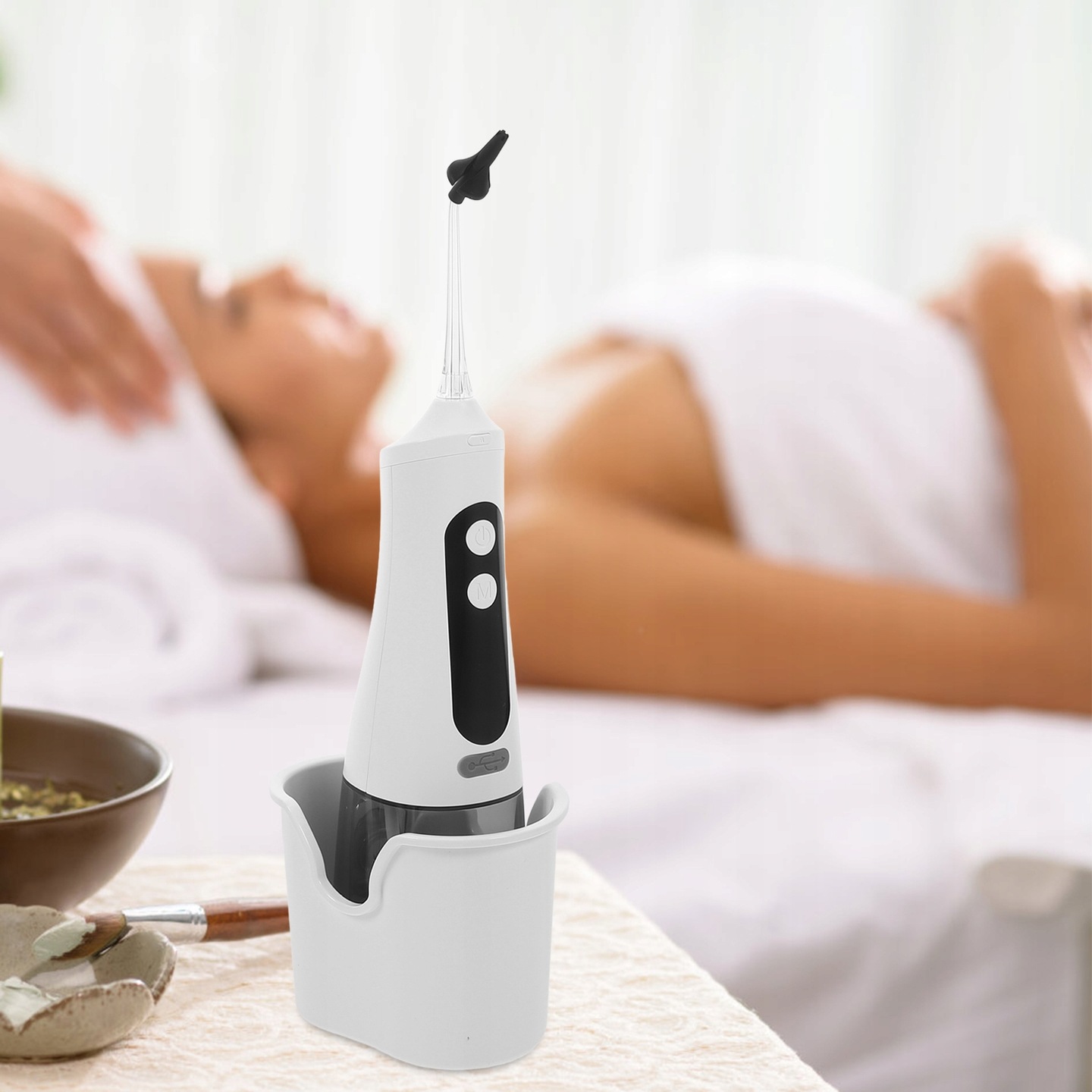 Uniwersalne zastosowanie w domu i w gabinetach kosmetycznych