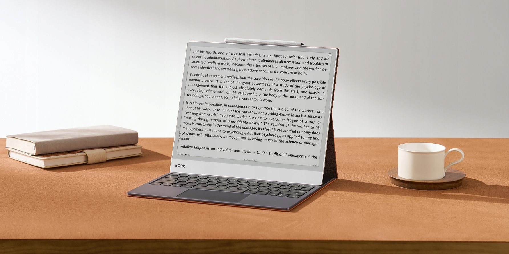 Pełnowymiarowa klawiatura QWERTY – Komfort pisania jak na laptopie