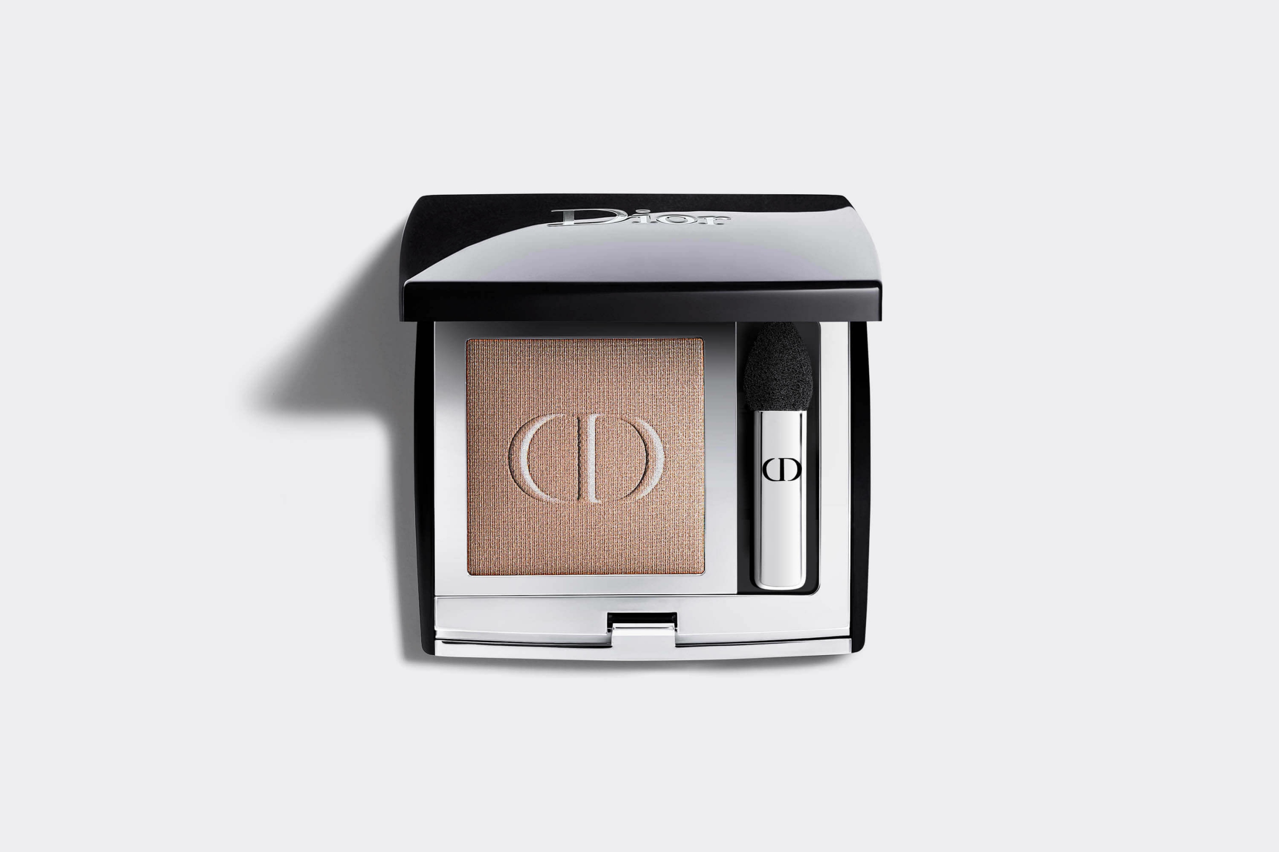 Dior DIOR MONO COLOUR COUTURE EYESHADOW 658 BEIGE MITZAH – Idealny cień do powiek