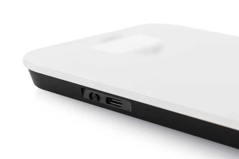 Wbudowany akumulator Li-ion z ładowaniem USB-C