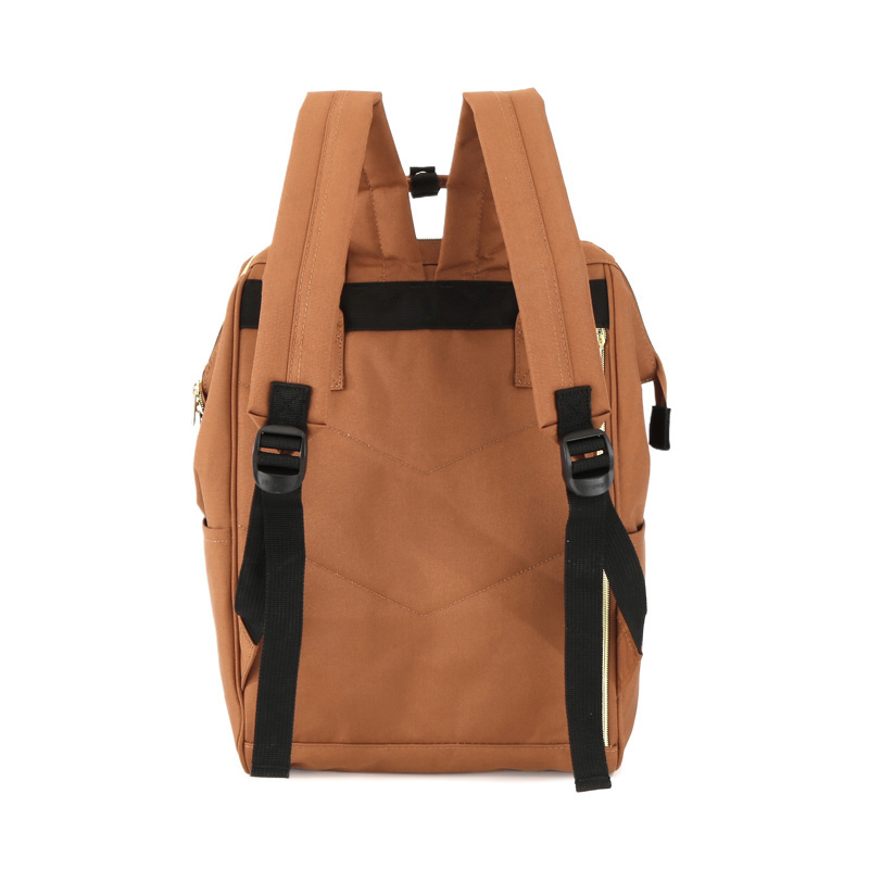 Przemyślane kieszenie i przegródki