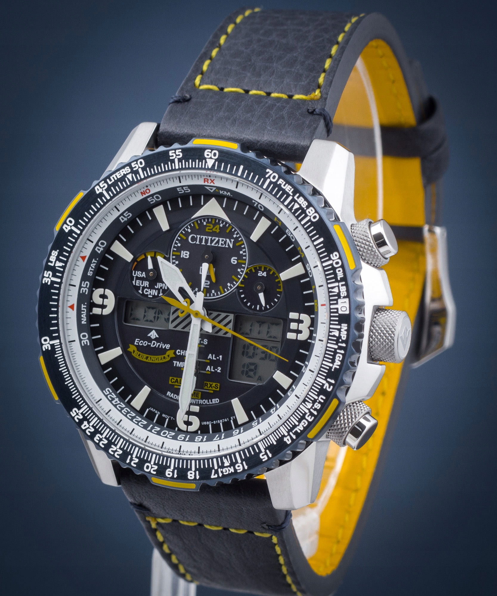 Funkcje dodatkowe – Radio Controlled, chronograf i wieczny kalendarz