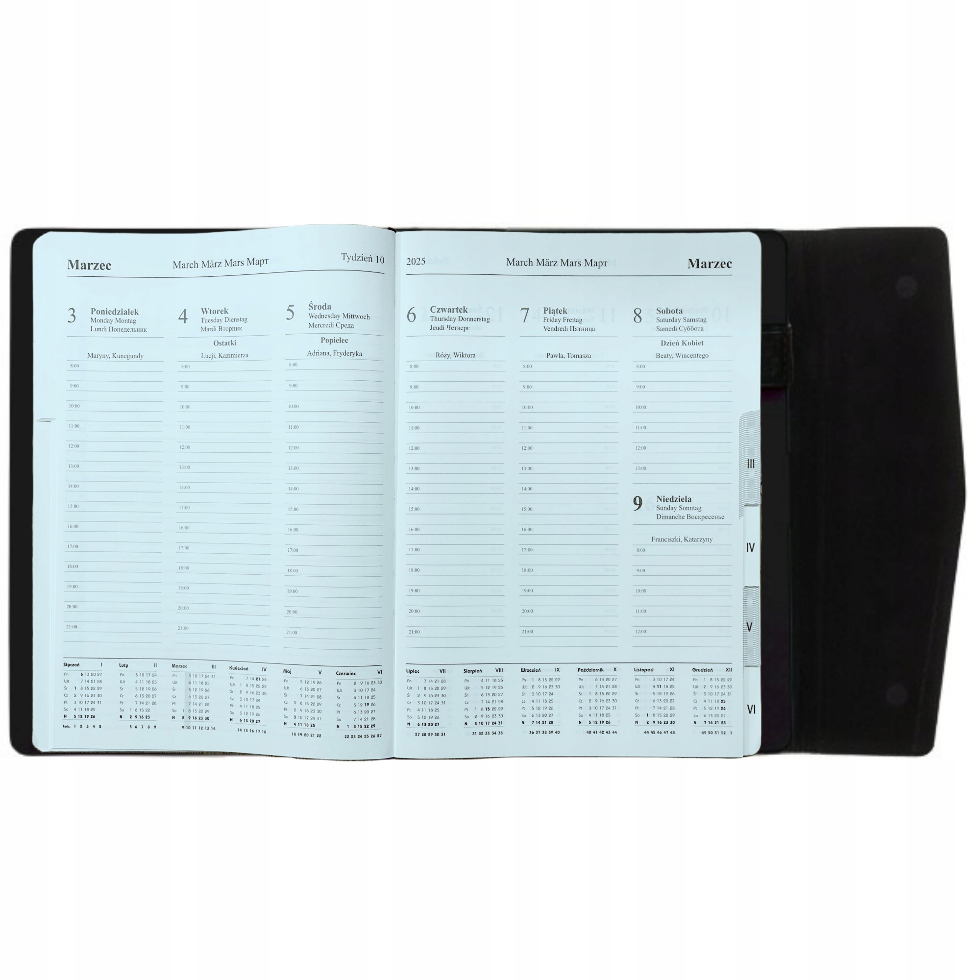 Dodatkowe funkcje: uchwyt na długopis i zapięcie magnetyczne