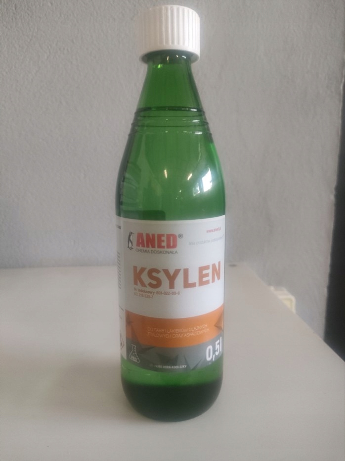 Wszechstronność zastosowania – idealny do odtłuszczania powierzchni