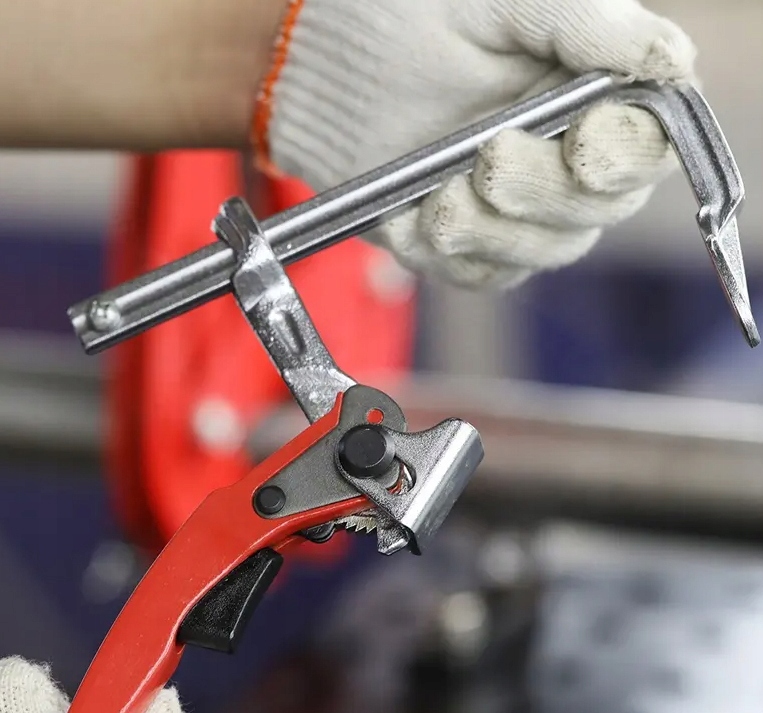 Solidny mechanizm zapadkowy – Pewne utrzymanie przedmiotów w pożądanej pozycji