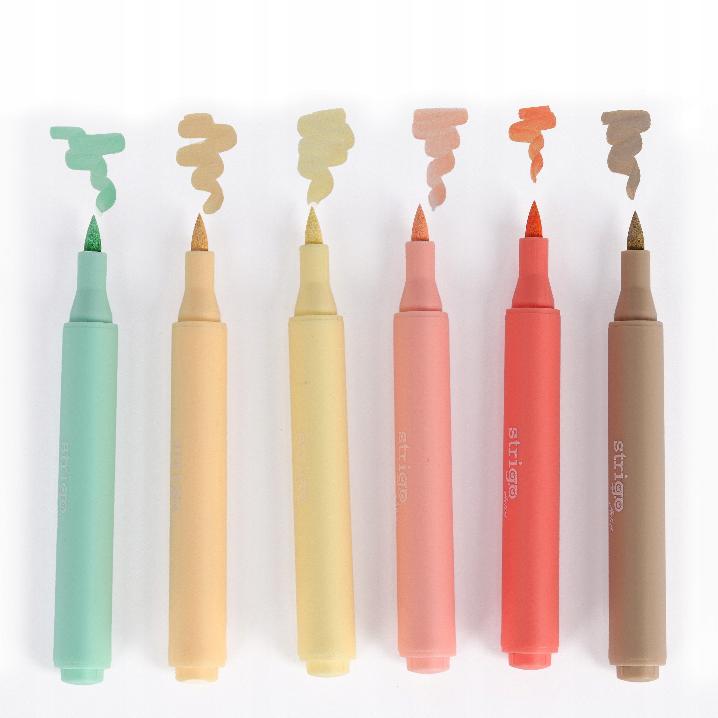 Precyzyjna końcówka brush – cienkie linie i szerokie pociągnięcia