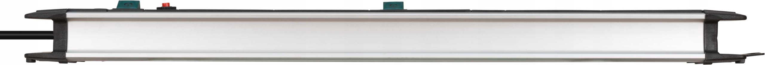 Długi kabel zasilający – 3 metry swobody podłączenia