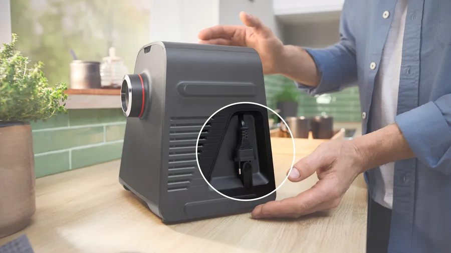 Funkcjonalność z dodatkowymi akcesoriami – szatkownica i wyciskarka do cytrusów