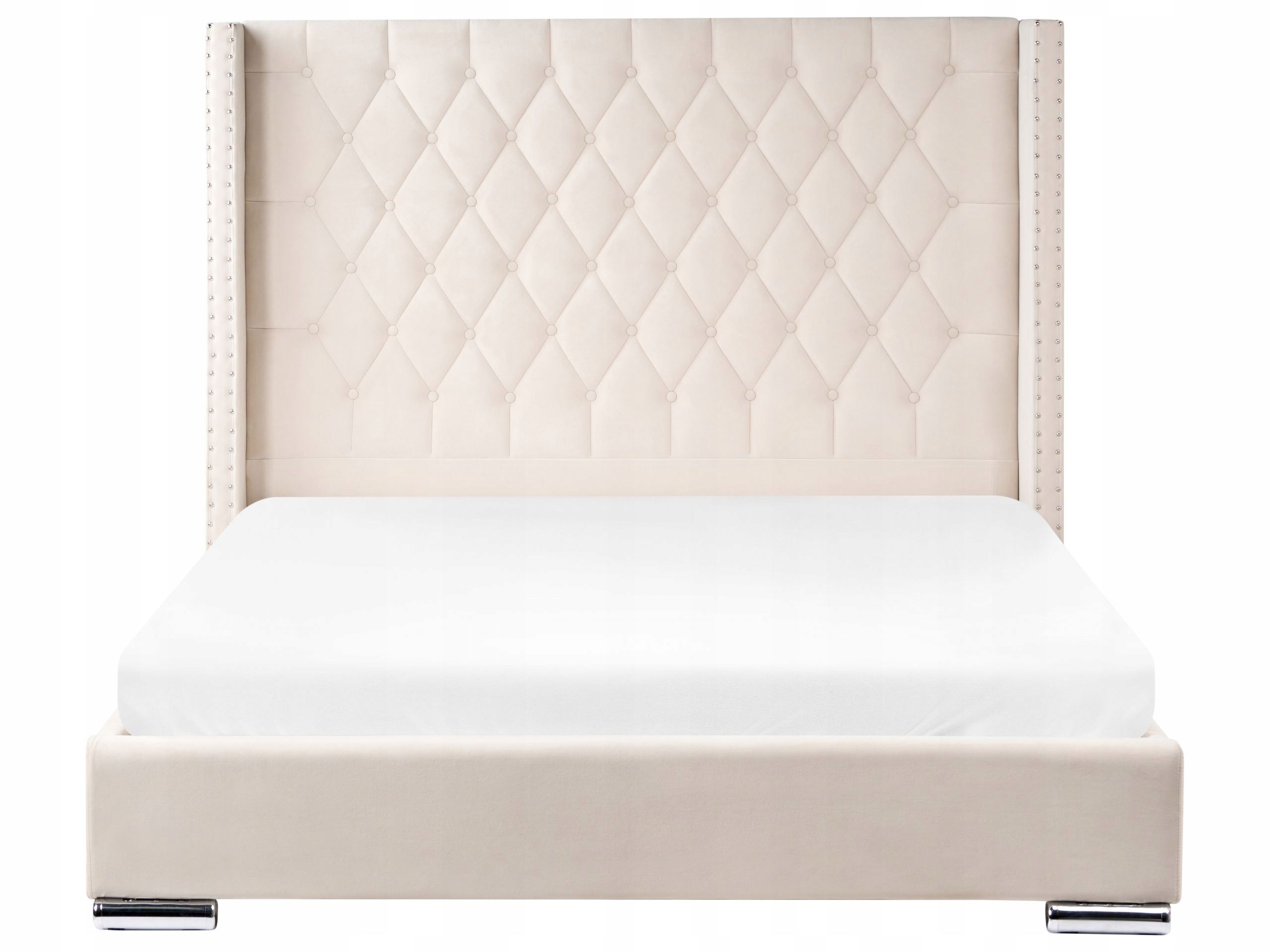 Ozdobny zagłówek z pikowaniem – Detal, który przyciąga wzrok