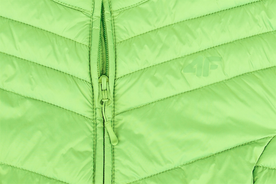 Elastyczne mankiety i zamek przeciwwiatrowy – Dodatkowa ochrona przed zimnem