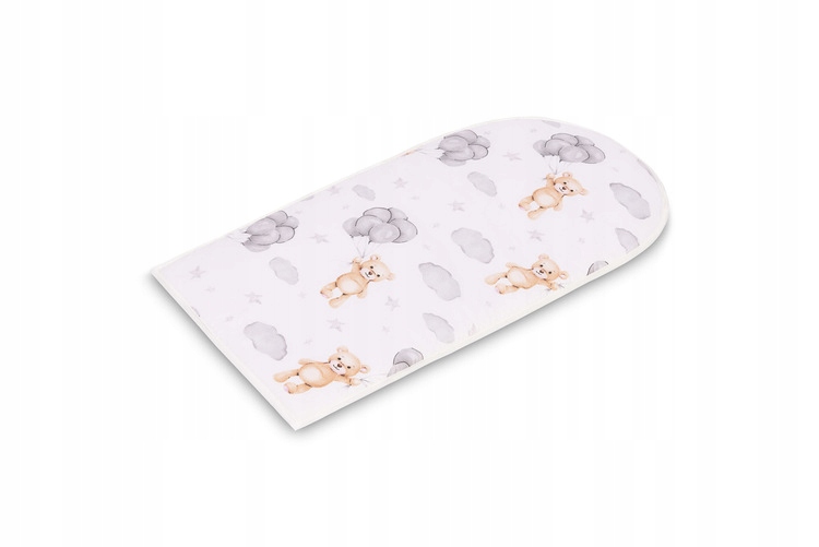 Podwójny komfort dzięki miękkiemu, dwustronnemu materacykowi