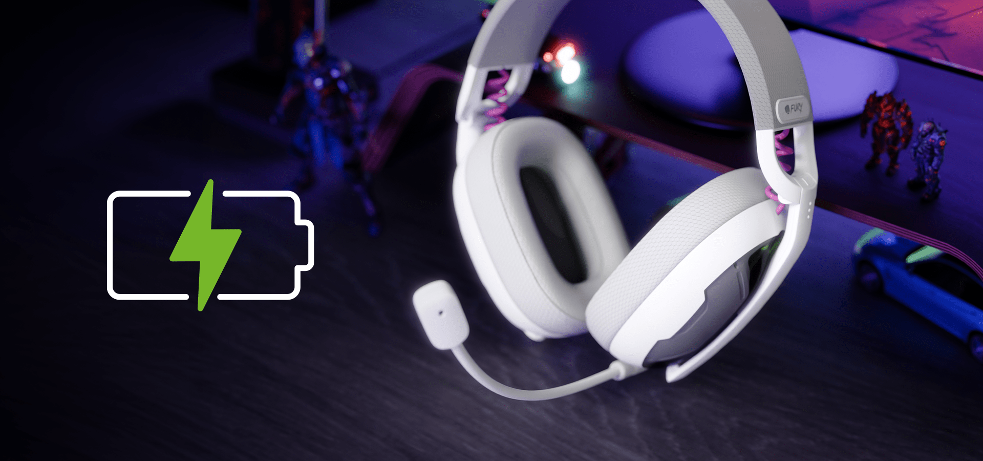 Białe słuchawki bezprzewodowe FURI FUKIYA F6 z mikrofonem, wyświetlane na ciemnym pulpicie z figurkami graczy i ikoną ładowania