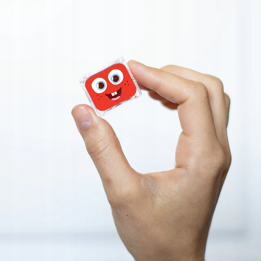 Bezpieczeństwo i higiena – jak dbać o kostki Glo Pals