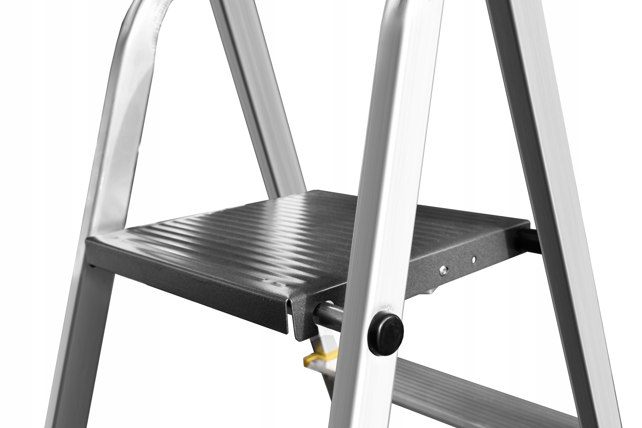 Komfort użytkowania – Szeroki podest 25 x 26 cm