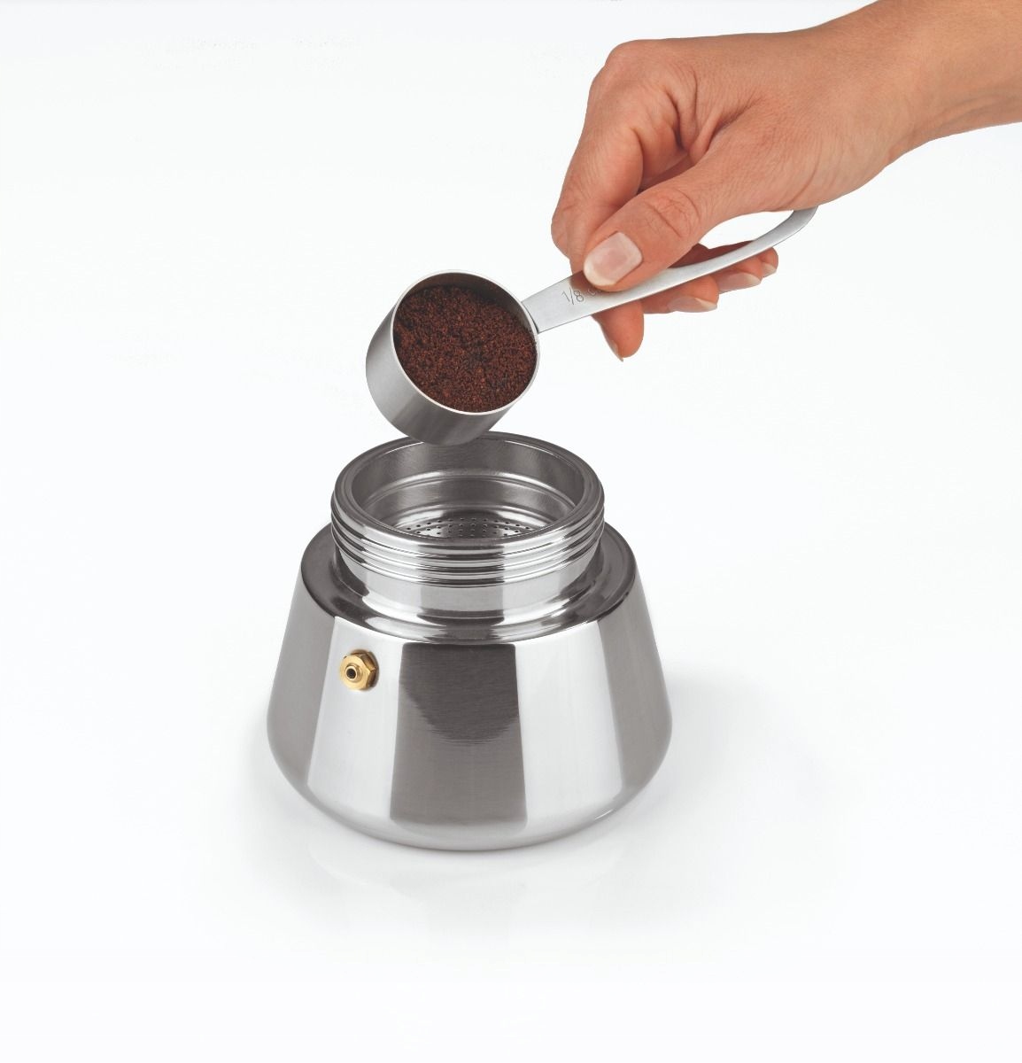 Wydajność i funkcjonalność – Przygotuj do 6 filiżanek espresso