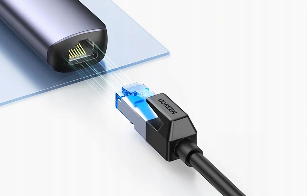 Niezawodne połączenie z Internetem dzięki portowi RJ45
