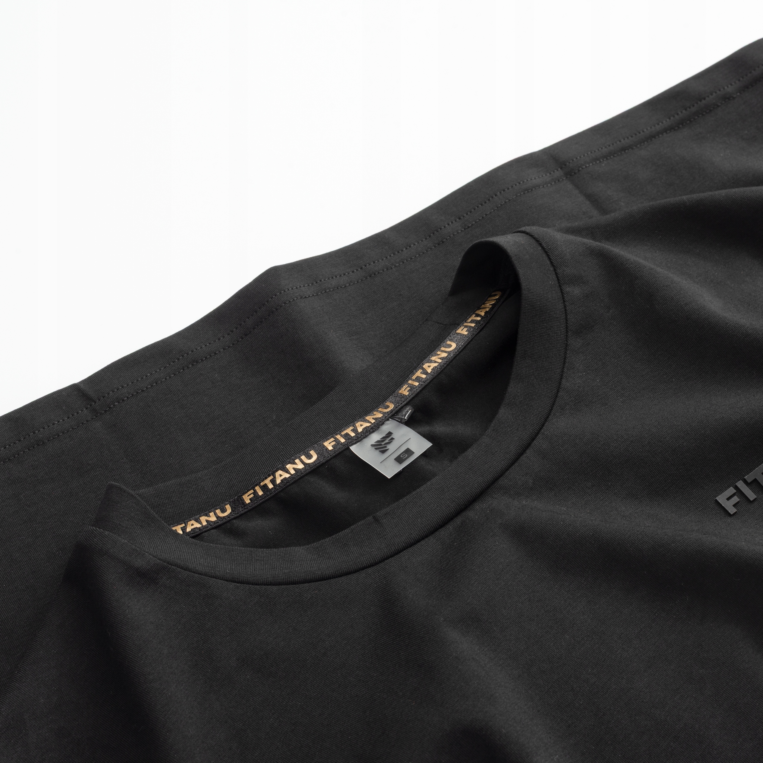 Wygodny materiał – Bawełna i elastan