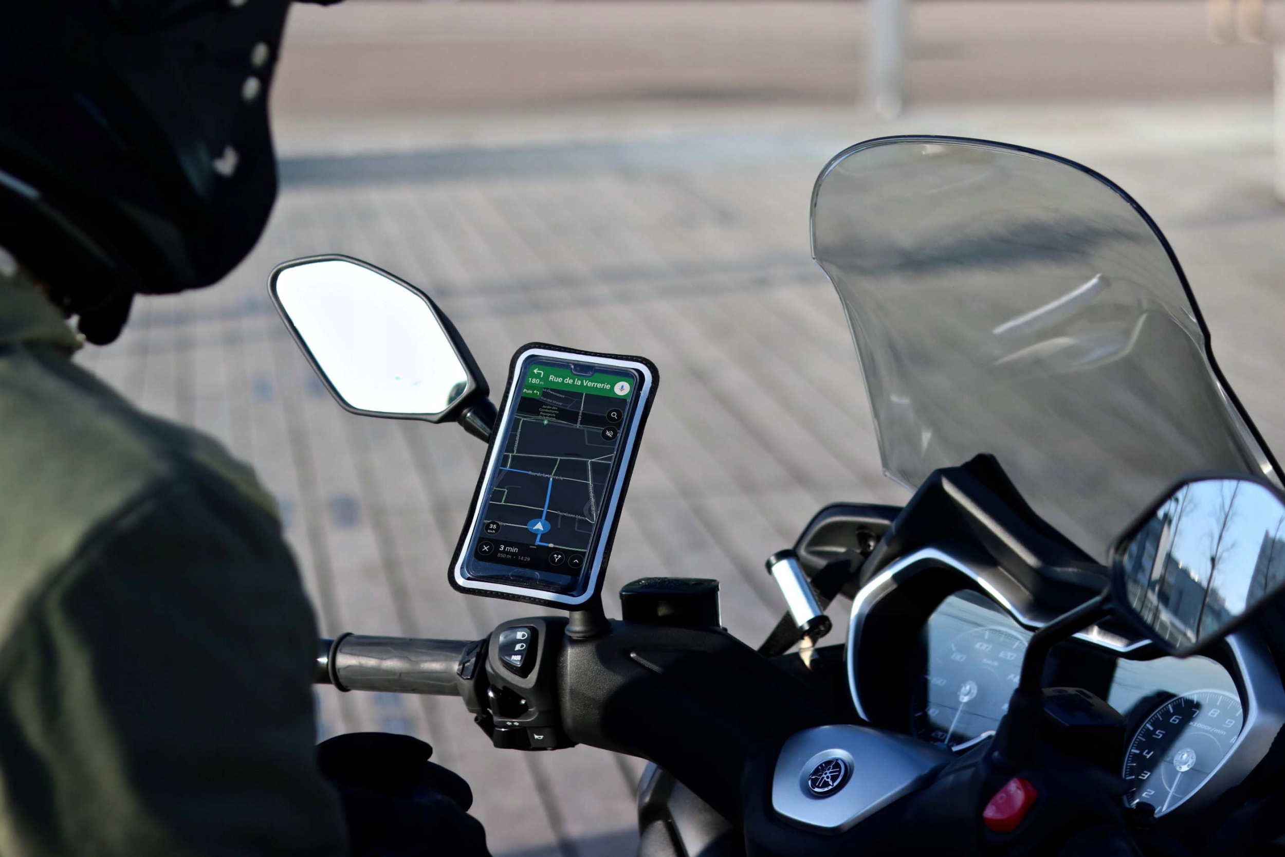 Wytrzymałość do 200 km/h – Stabilność i bezpieczeństwo podczas szybkiej jazdy