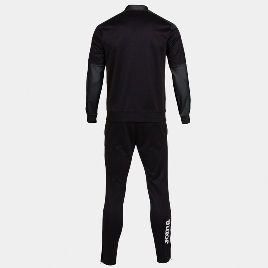 Stylowy czarny kolor dla chłopców