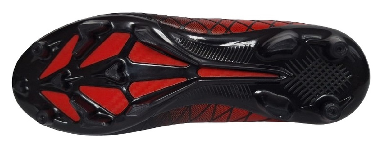 Przeznaczenie na nawierzchnie sztuczne – Doskonała przyczepność na boisku