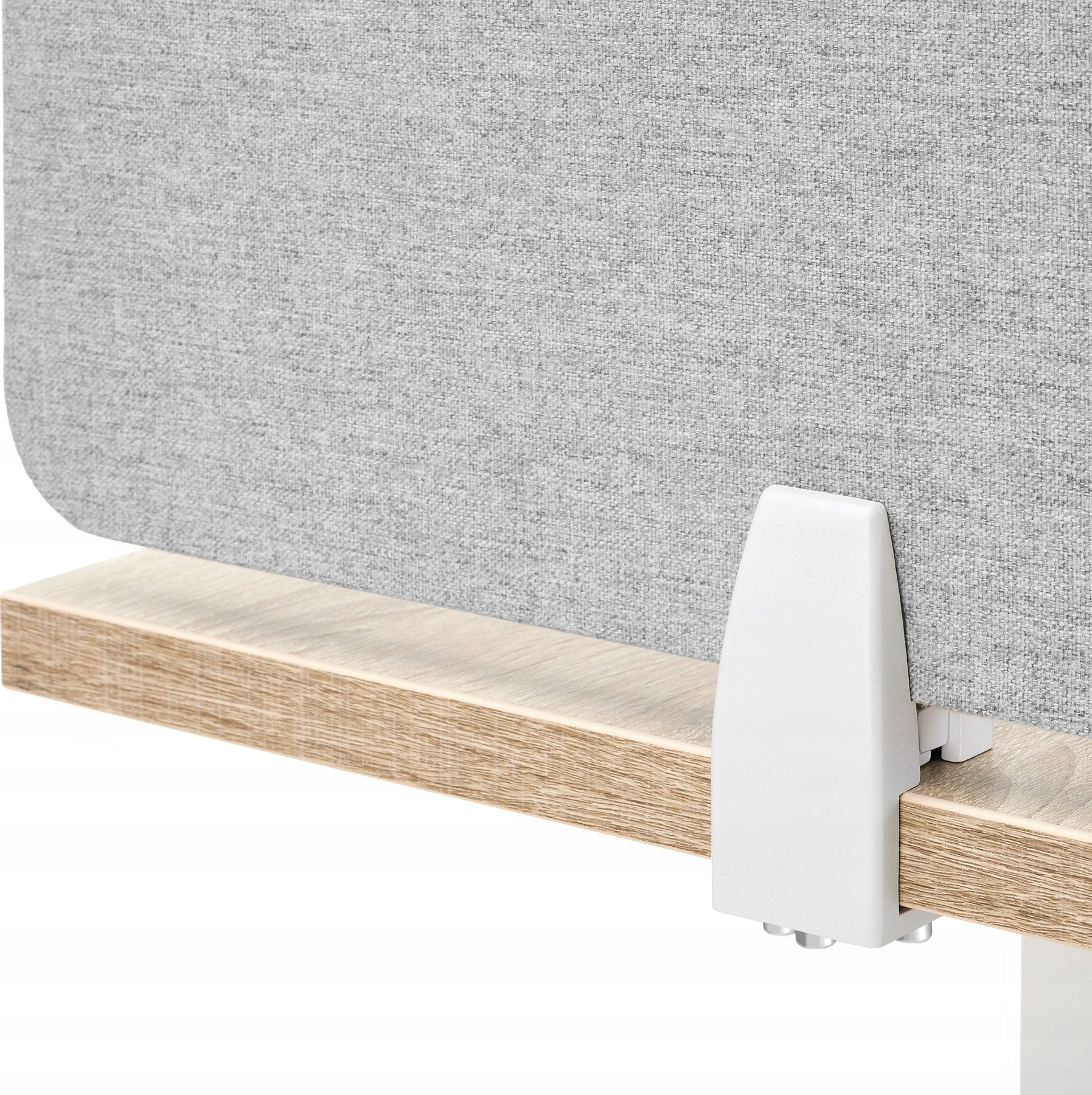 Praktyczne prowadzenie kabli dla lepszej organizacji przestrzeni