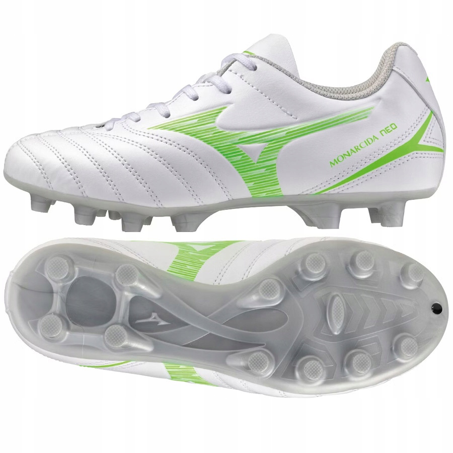 Gumowa podeszwa zapewniająca przyczepność na naturalnej trawie