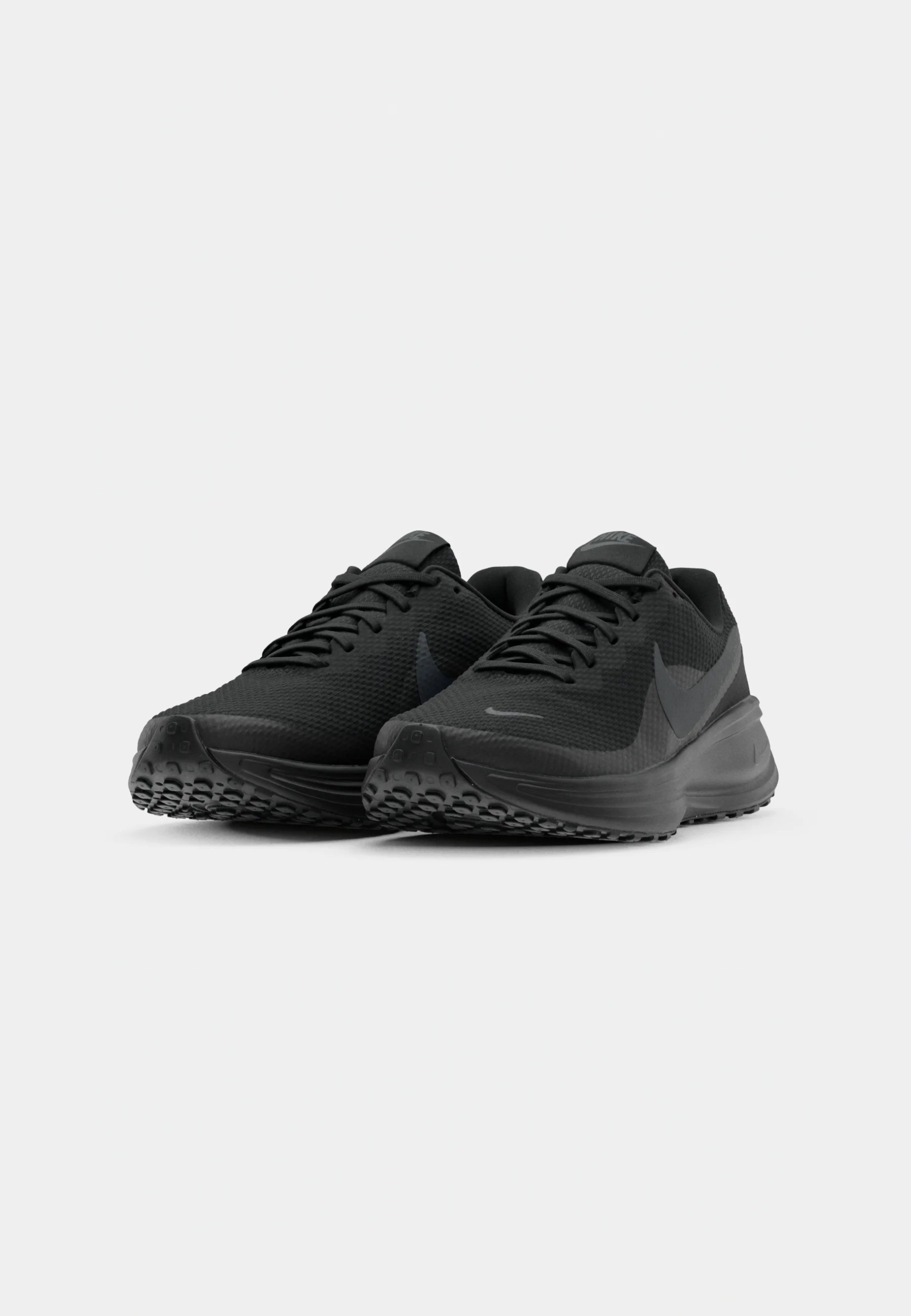 Damskie sportowe buty Nike Revolution 8 HJ8485-002 – Idealne do biegania i codziennego użytku