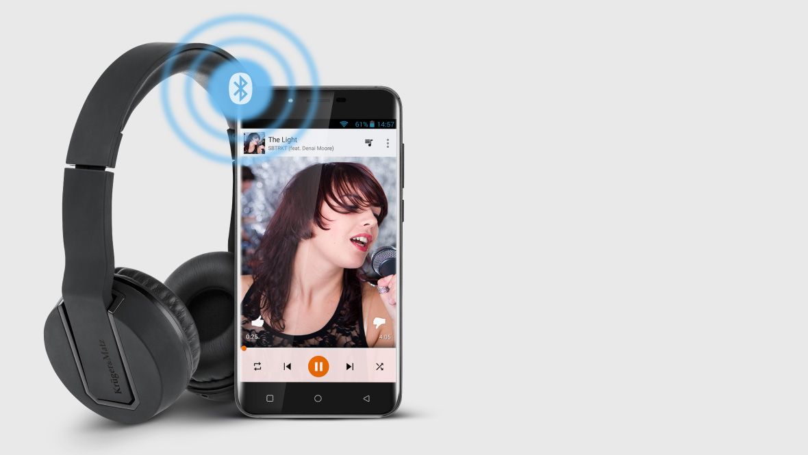 Bluetooth Dzięki technologii Bluetooth, niezależnie gdzie jesteś i co robisz, możesz cieszyć się doskonałą jakością dźwięku bez wiecznie plączących się kabli. Zatrać się w dźwiękach ulubionej muzyki.