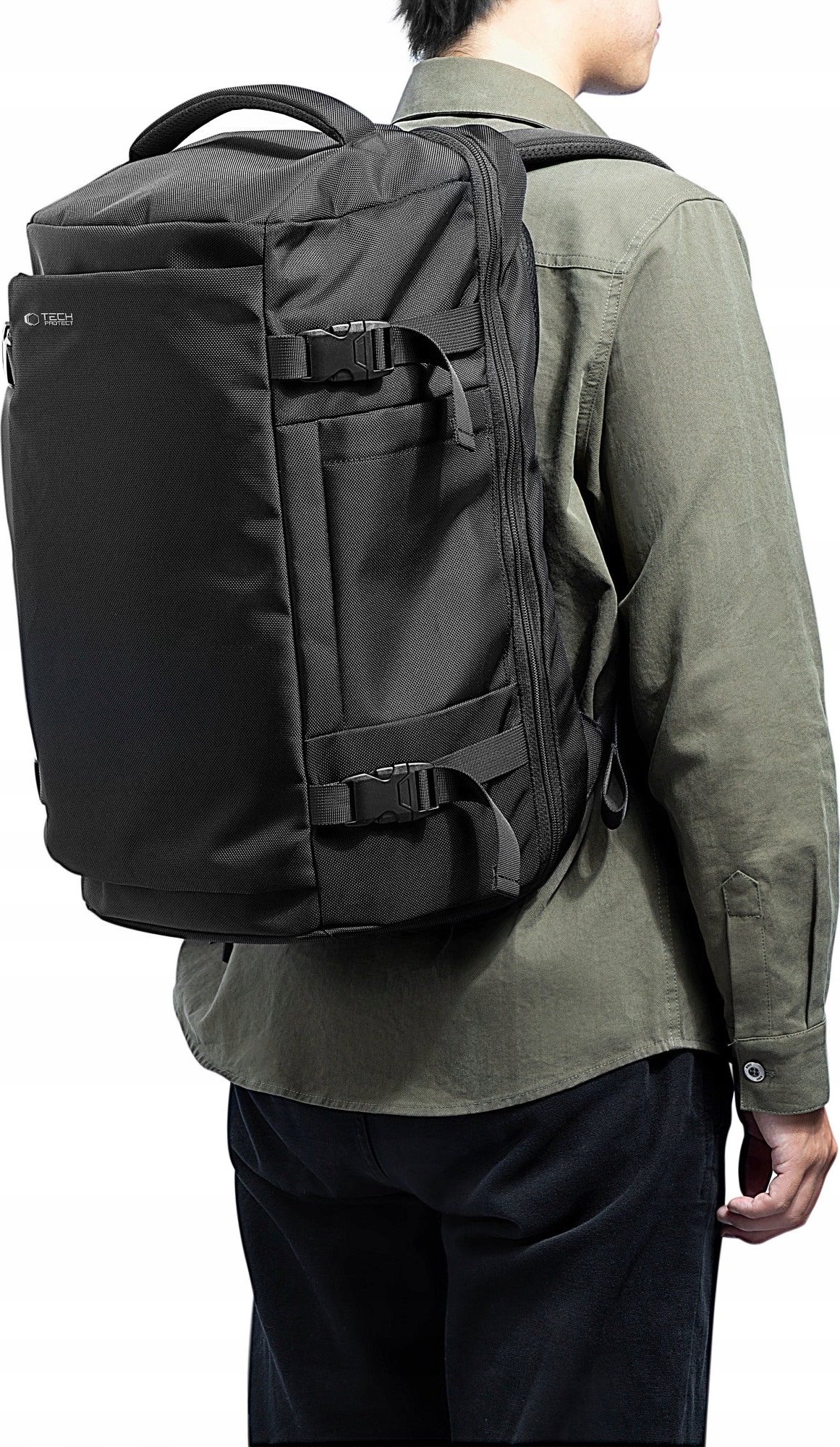 Dedykowana przegroda na laptop oraz kieszeń na tablet