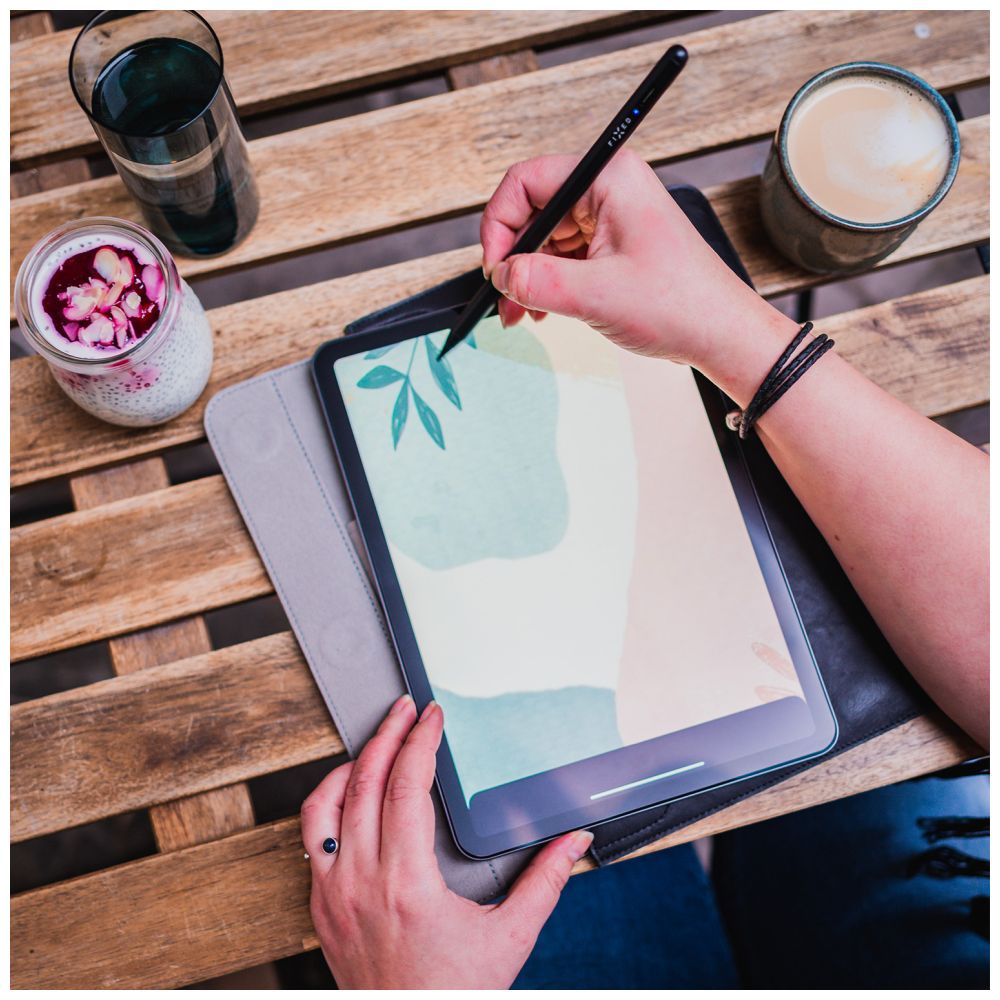 Specjalna powierzchnia imitująca papier – Naturalne odczucia podczas pisania