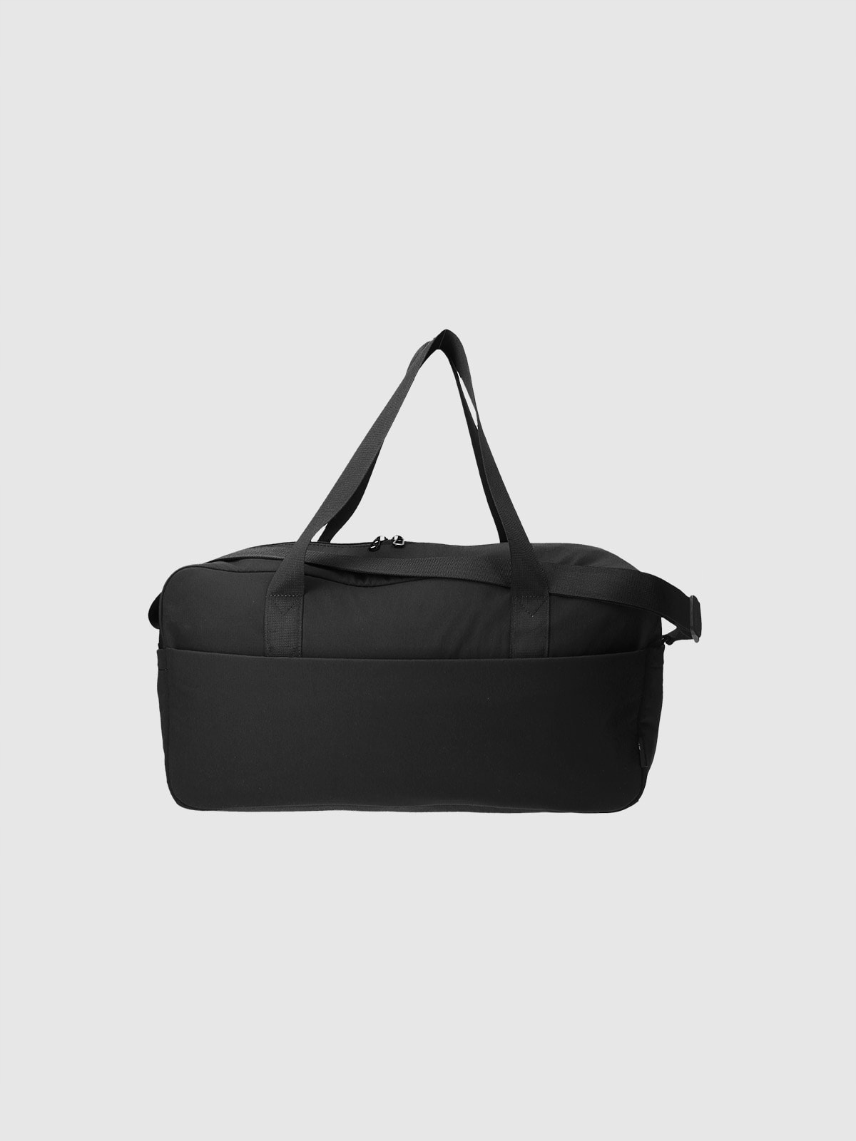 Torba sportowa Treningowa czarna 28L – Idealny towarzysz Twoich treningów