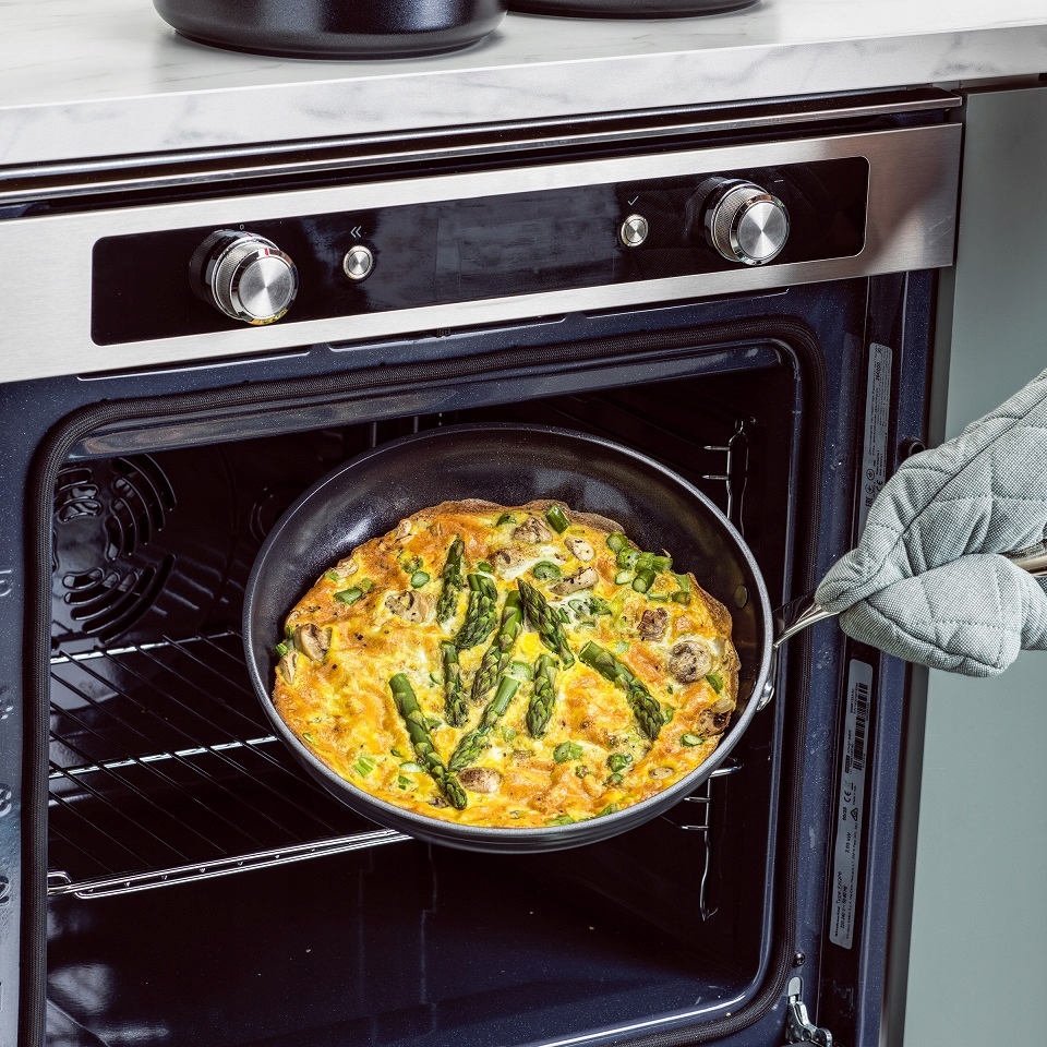 Wszechstronność zastosowania – idealne do smażenia, duszenia i pieczenia