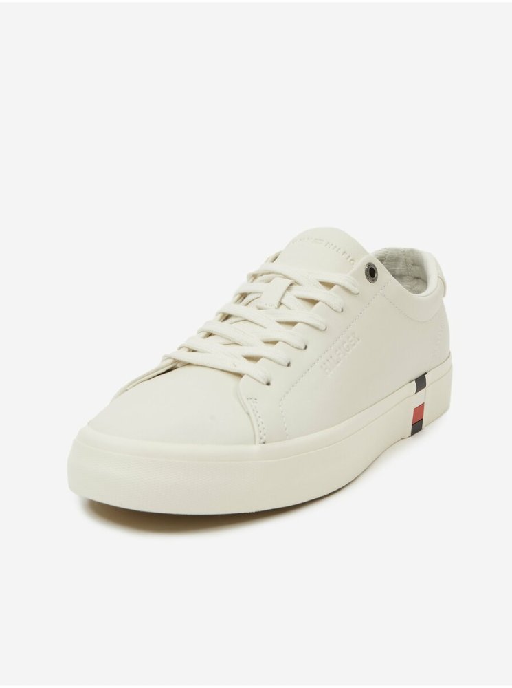 Kolor Biały – Klasyka, Która Pasuje do Wszystkiego