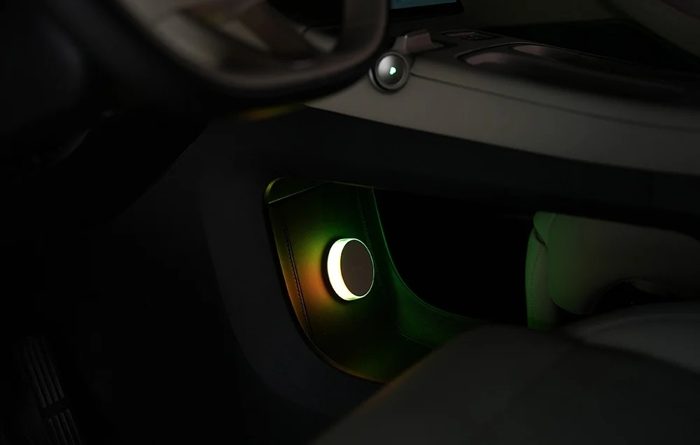 Zalety lampki nocnej Vega RGB NightLight