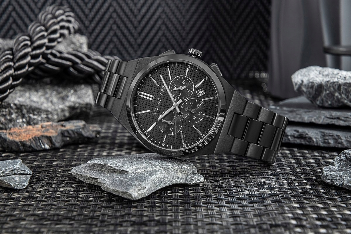 Solidna bransoleta ze stali szlachetnej – komfort i styl