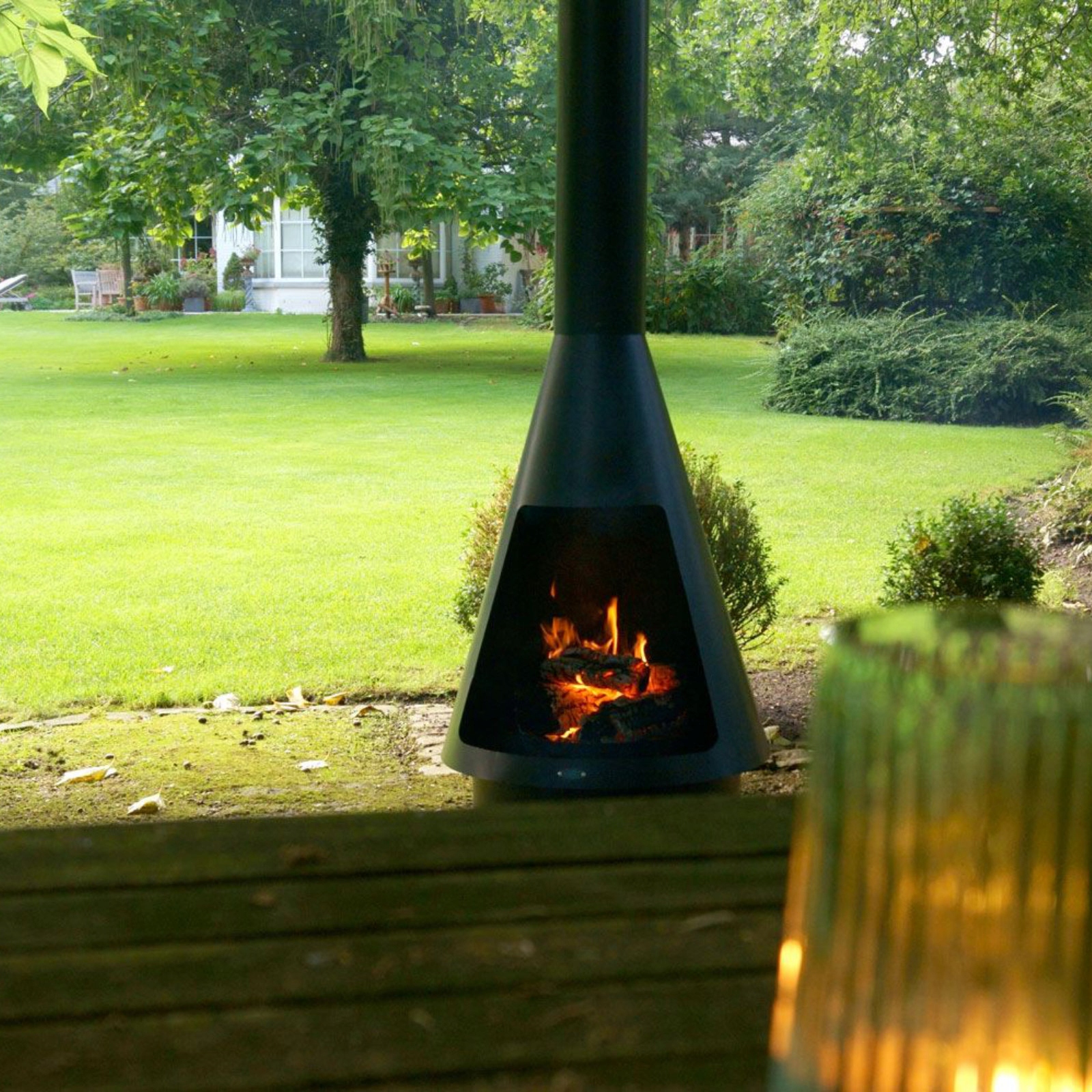 HEAT KOMINEK OGRODOWY LA LUZ – Elegancja i nowoczesność w Twoim ogrodzie