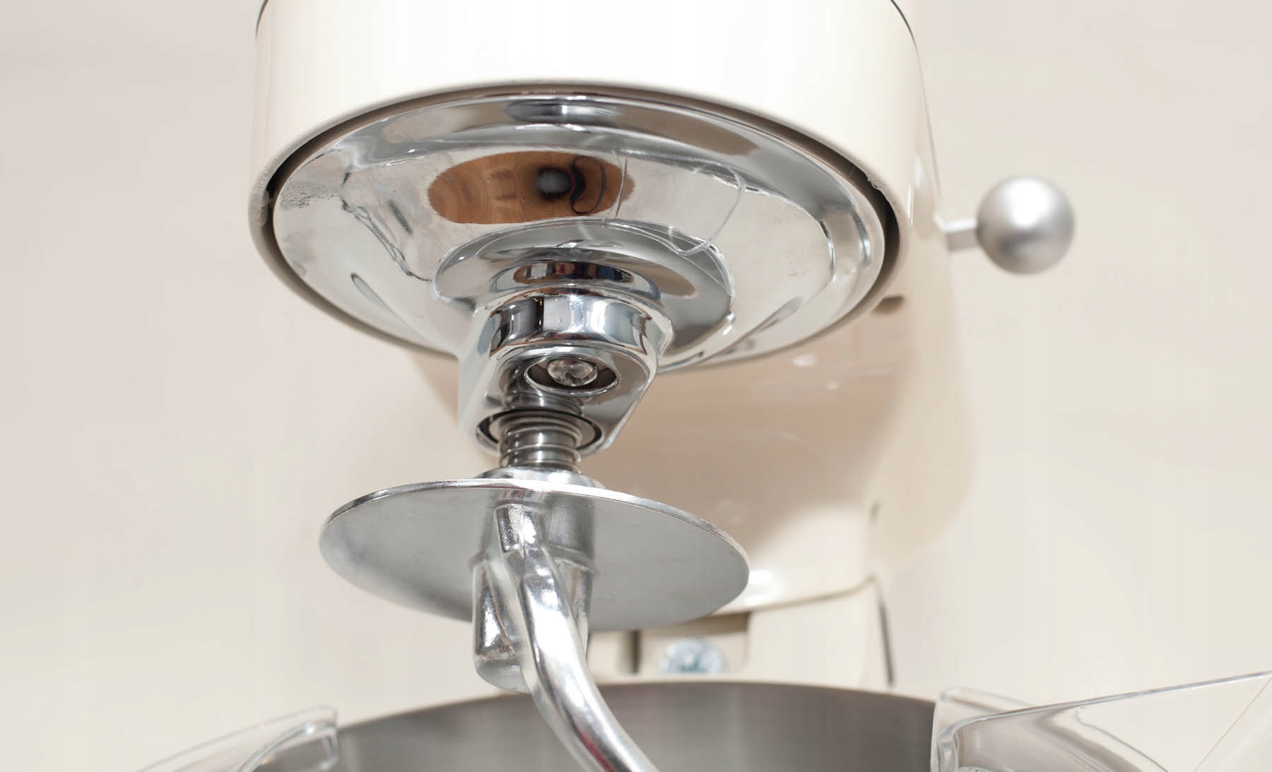 W zestawie 4 mieszadła – Wszechstronność w każdej kuchni