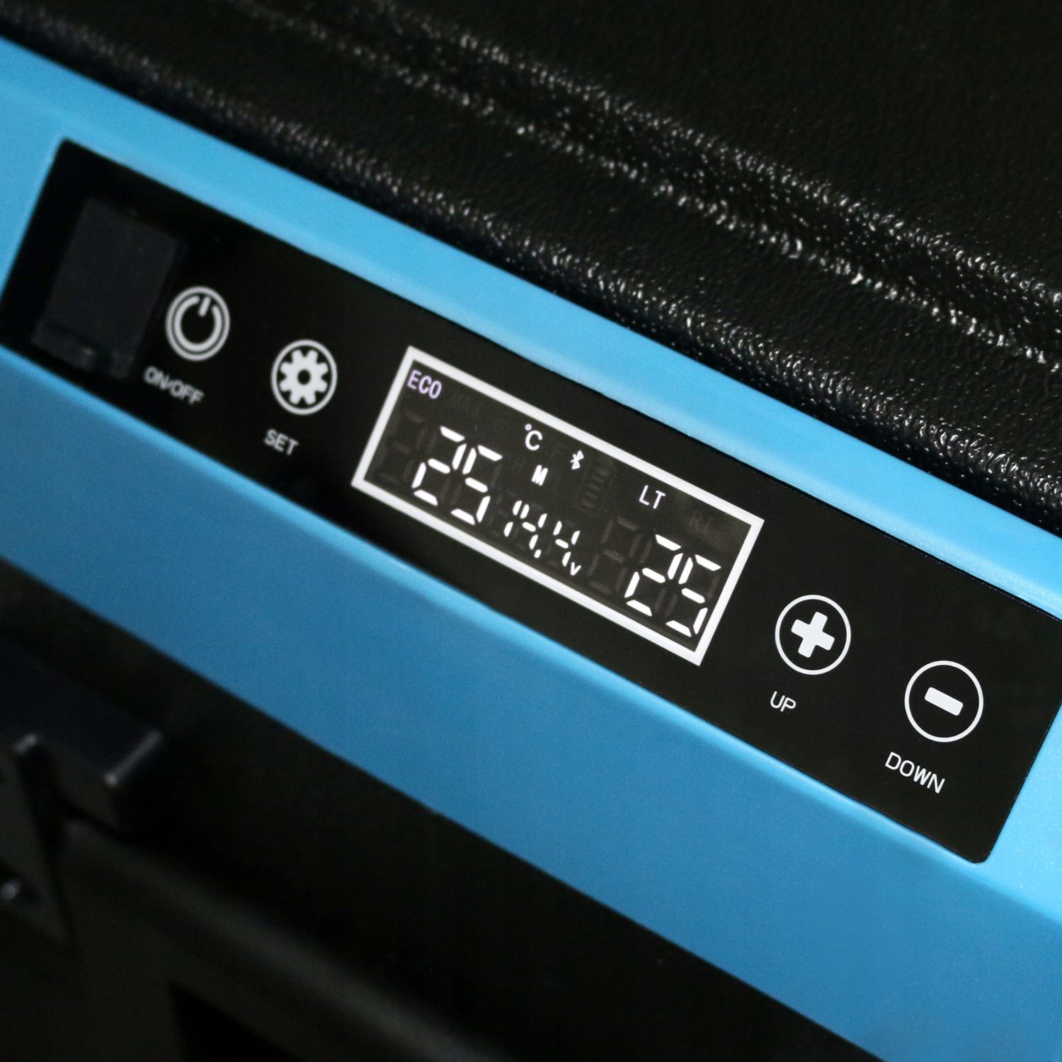 Wygodne użytkowanie dzięki dotykowemu panelowi i pamięci ustawień