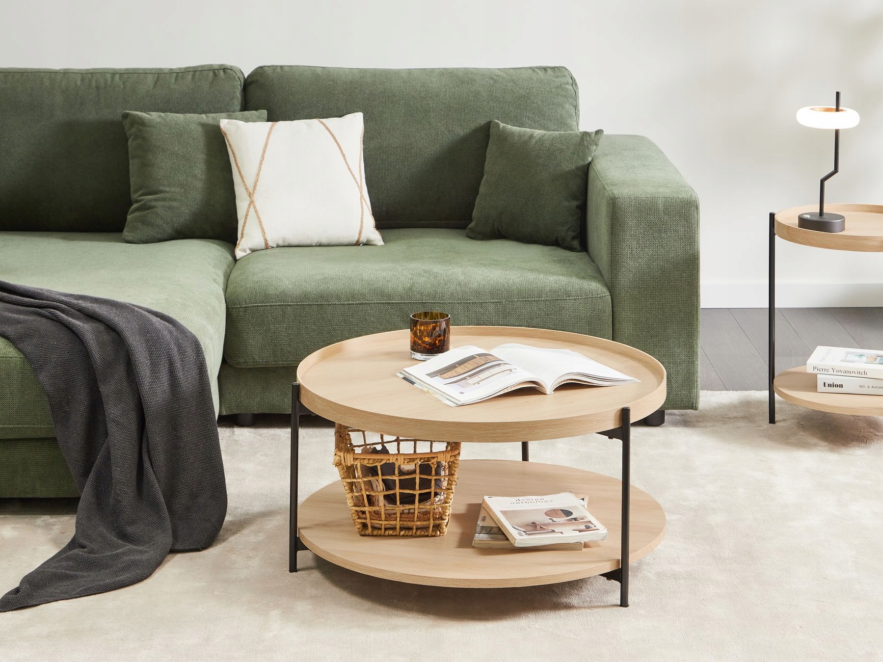 Praktyczna półka pod blatem – Idealne miejsce na drobiazgi