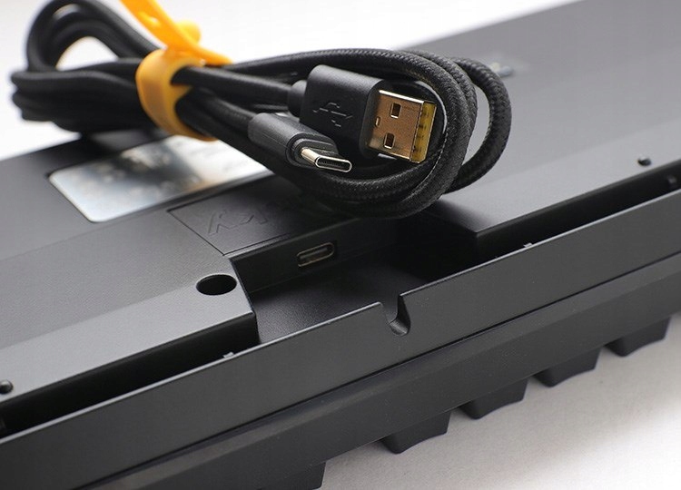 Przewodowe połączenie USB Type-C