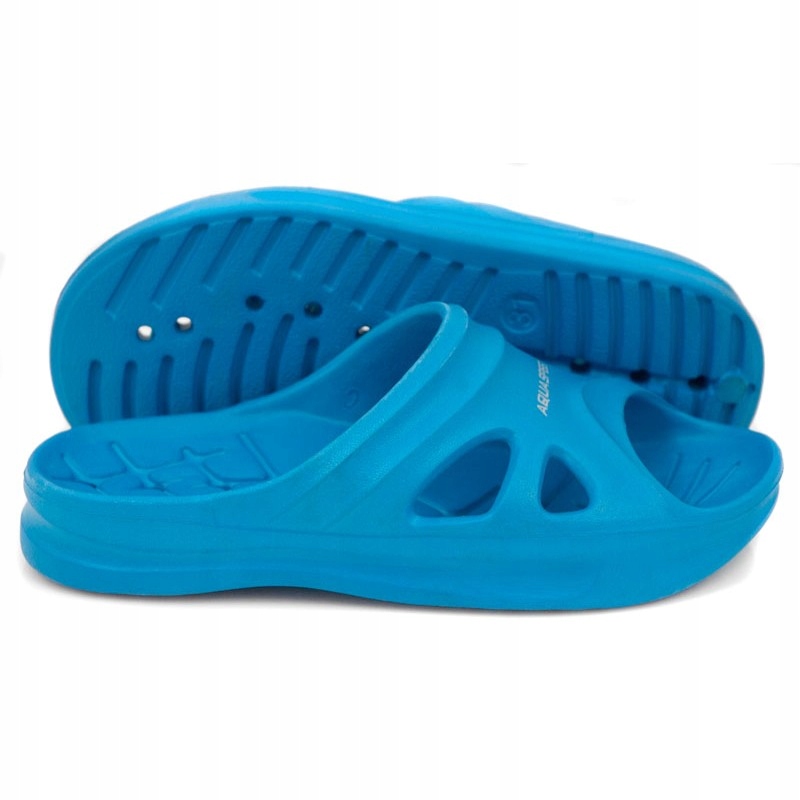 Atrakcyjne wzornictwo i kolorystyka – Stylowe klapki dla kobiet