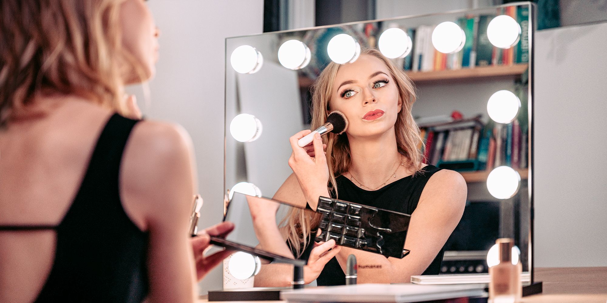 width=100% Lustro do makijażu Humanas HS-HM02 z oświetleniem LED - białe